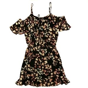 Aqua•Women's Black Split Cold Shoulder Mini Dress